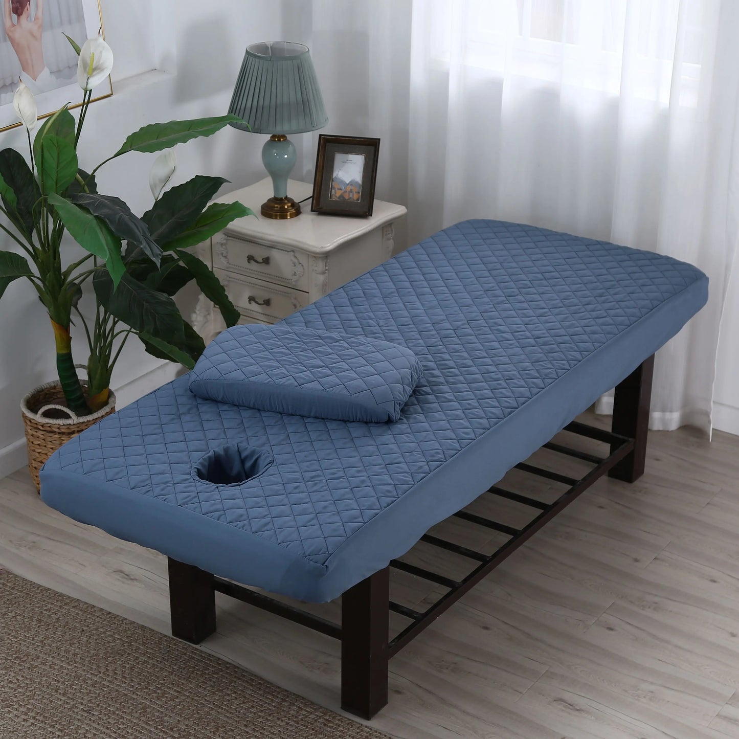Anti Slip Salon Massage Table