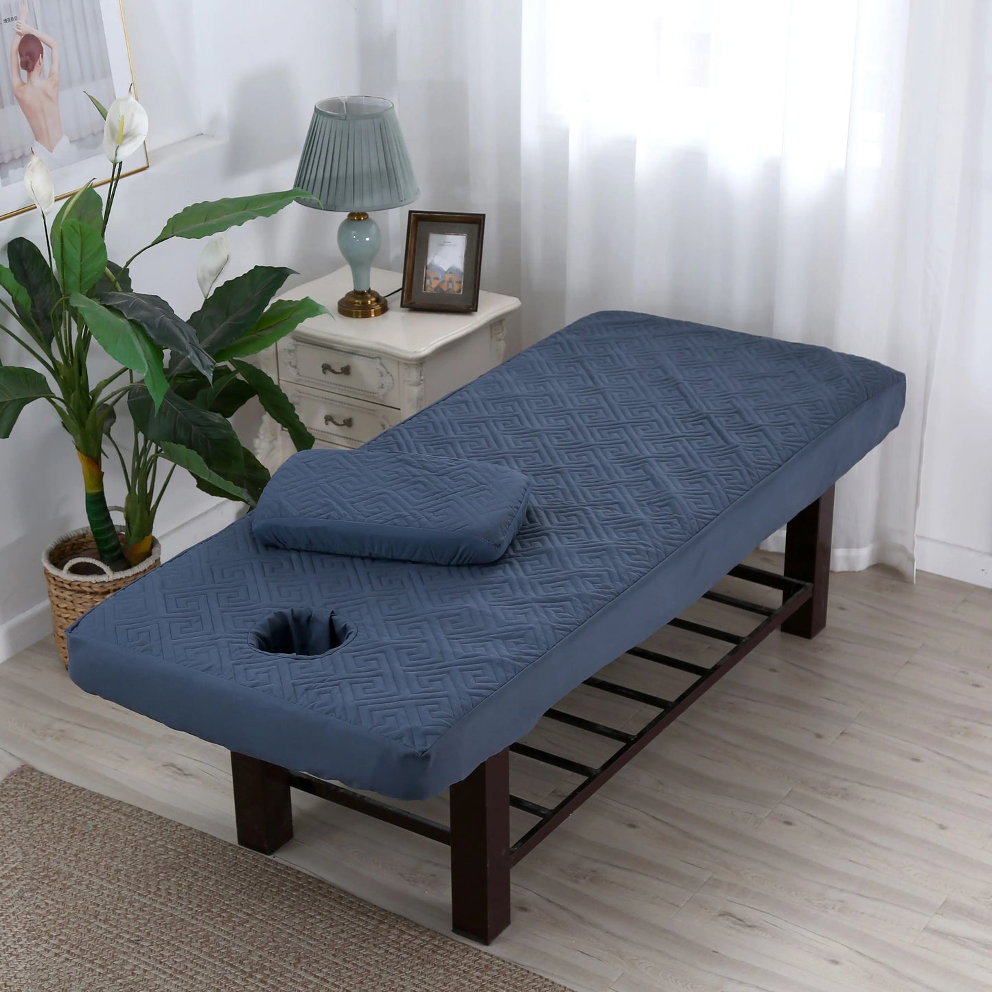 Anti Slip Salon Massage Table